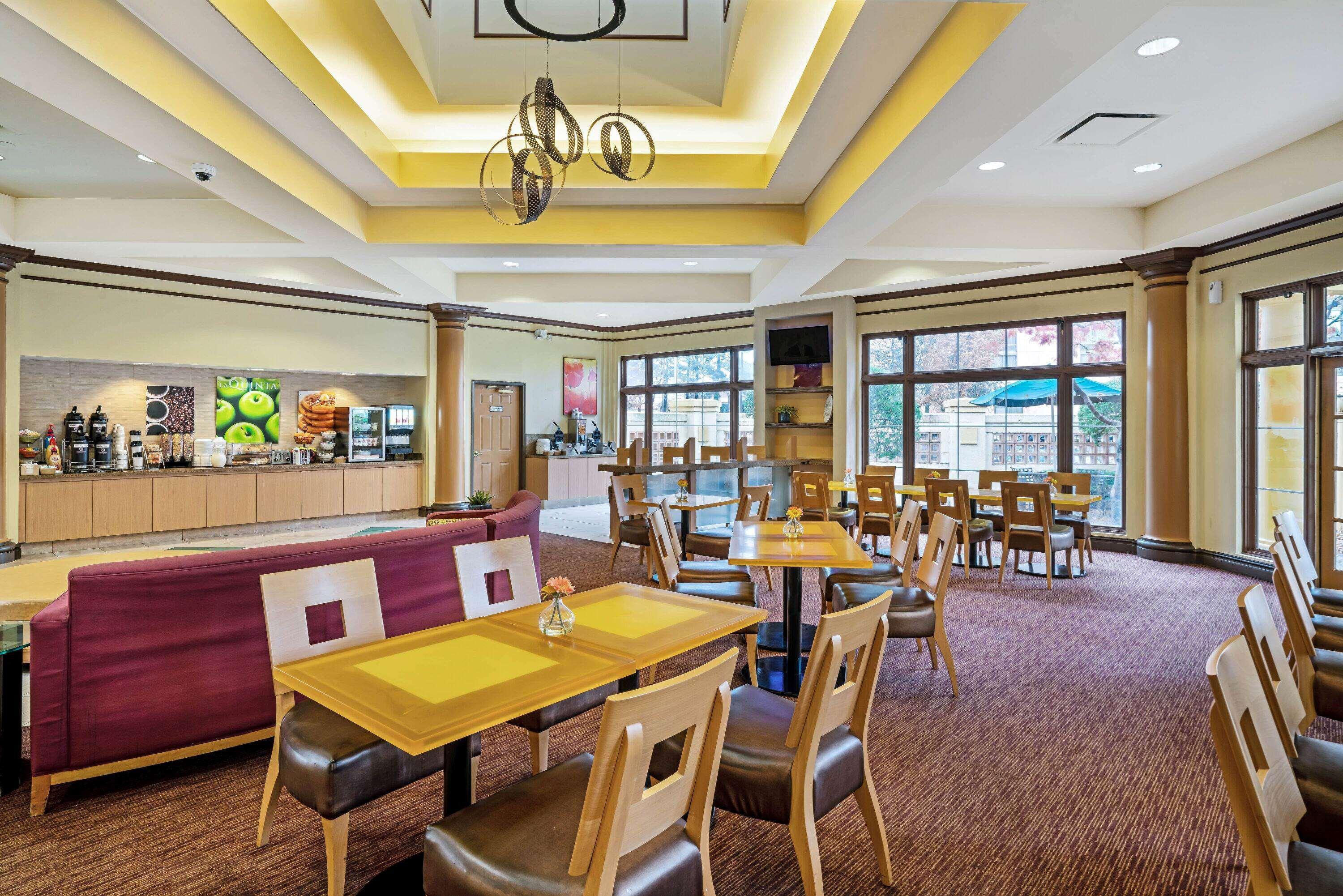 La Quinta By Wyndham Memphis Primacy Parkway Hotell Exteriör bild