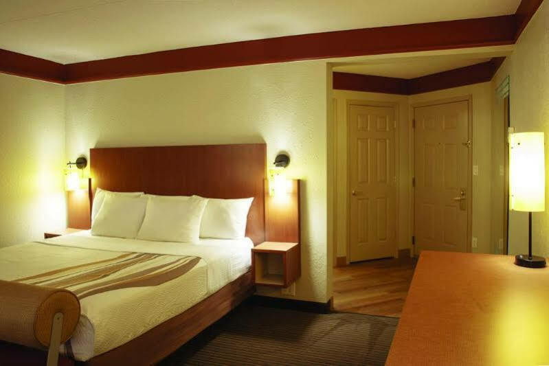 La Quinta By Wyndham Memphis Primacy Parkway Hotell Exteriör bild